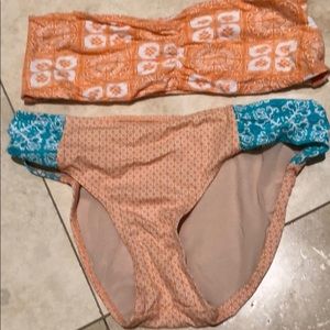 Roxy swim top
